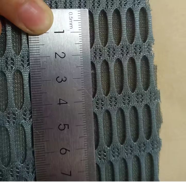 Long Eye Sandwich Mesh Fabrics Air Mesh Fabric For Shoes Polyester Knitting Honeycomb Mesh Fabric